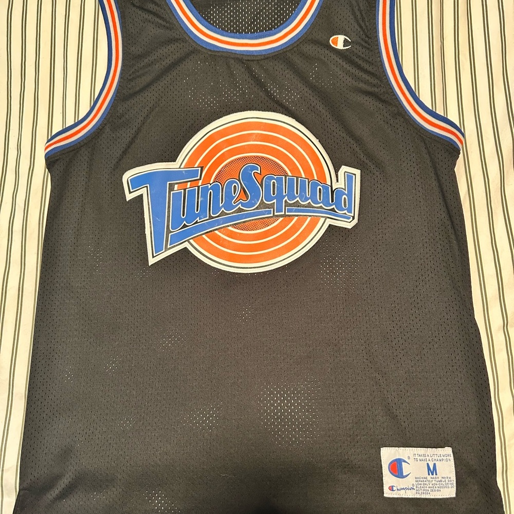Tune squad space jam jersey - bugs - medium, never worn